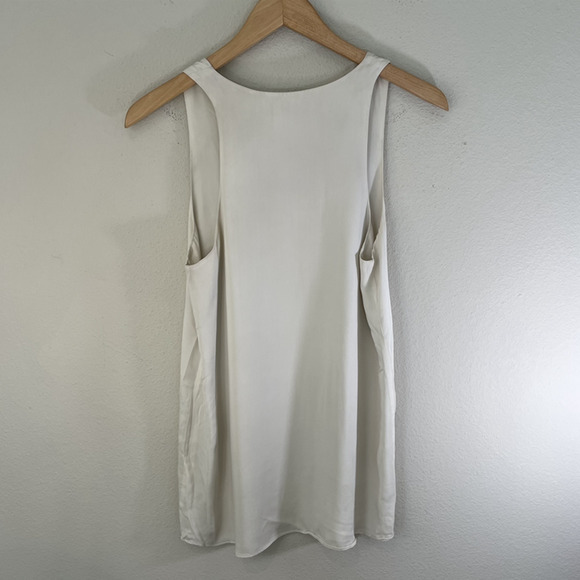 RARE AYR Womens V-Neck Flowy Tank Blouse Cream - Picture 3 of 10